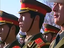 “早升一秒是我们的失误，晚升一秒是我们的耻辱！”