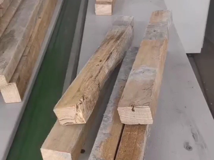 【效率神器】体验飞一般的切割速度,快速横截锯让工作事半功倍!