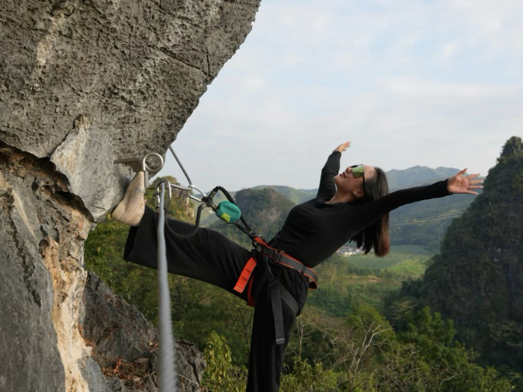 又担心安全问题?来小华山飞拉达就对啦!