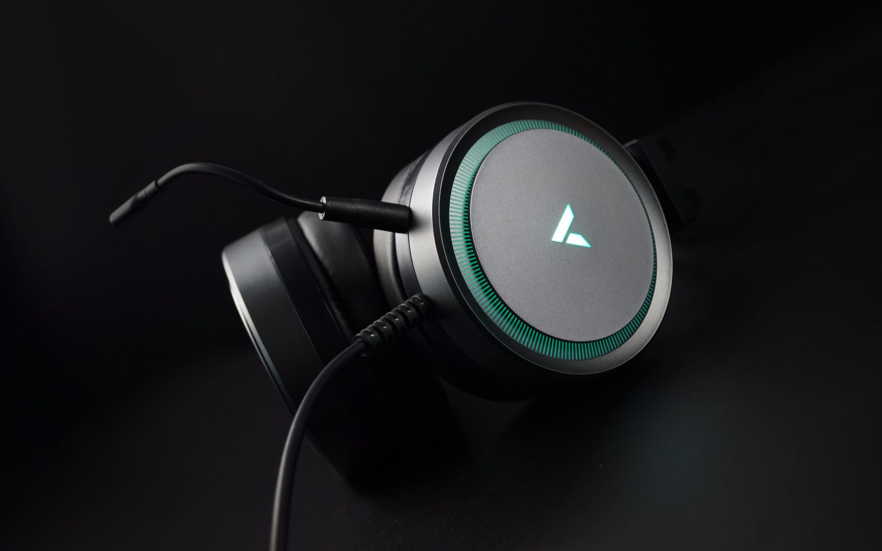 雷柏vh530虚拟71游戏耳机开箱视频