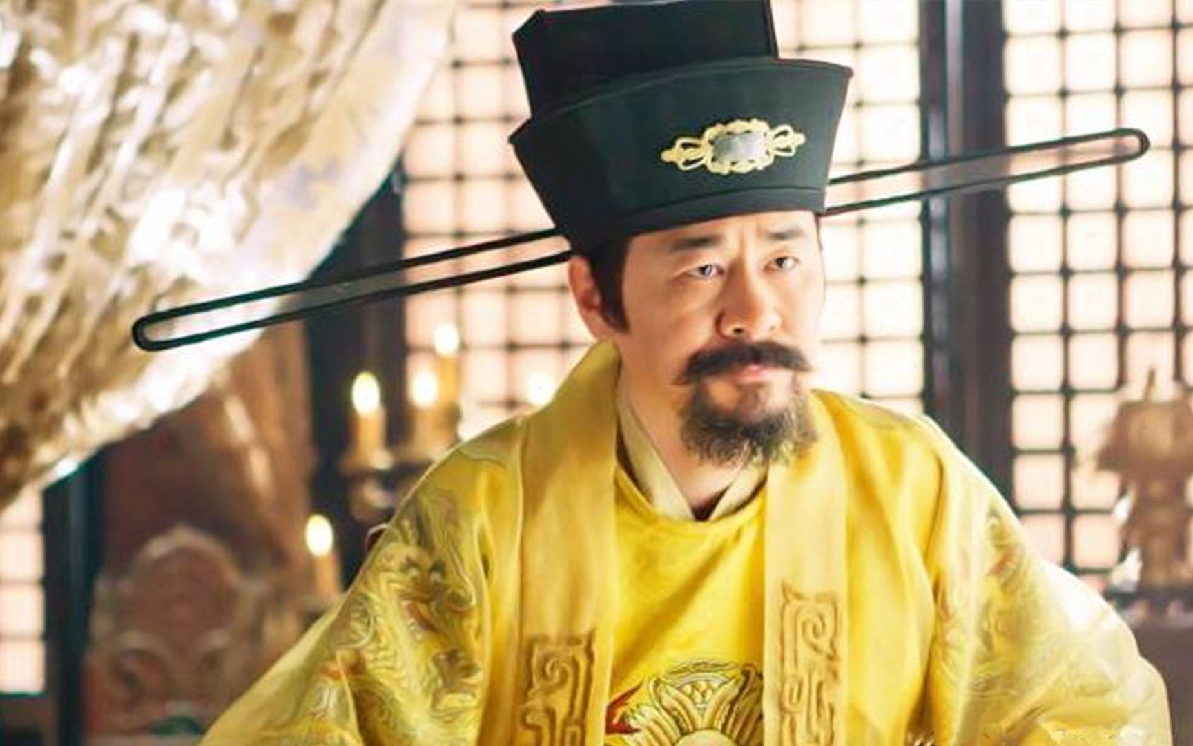 赵匡胤当皇帝后,给后代留下一个祖训,从此奠定了大宋几百年繁荣_哔哩