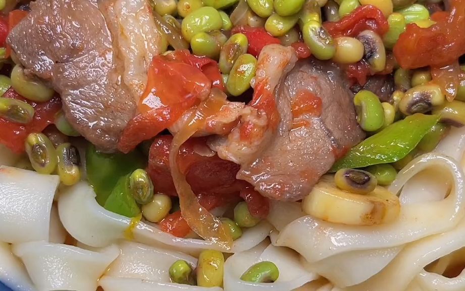 【新疆美食】吐鲁番豆豆面来了超美味 快来试试吧