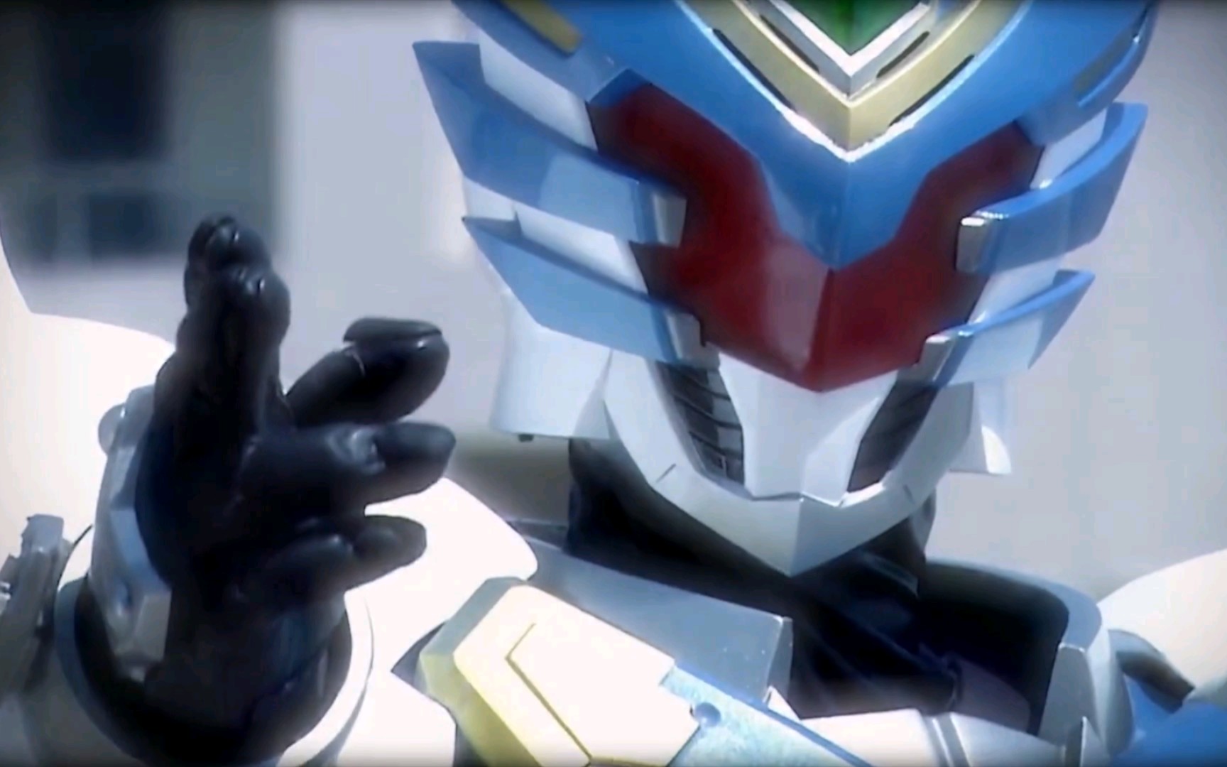 《铠甲勇士》演员集体回归排练变装!最帅路人变装合集!