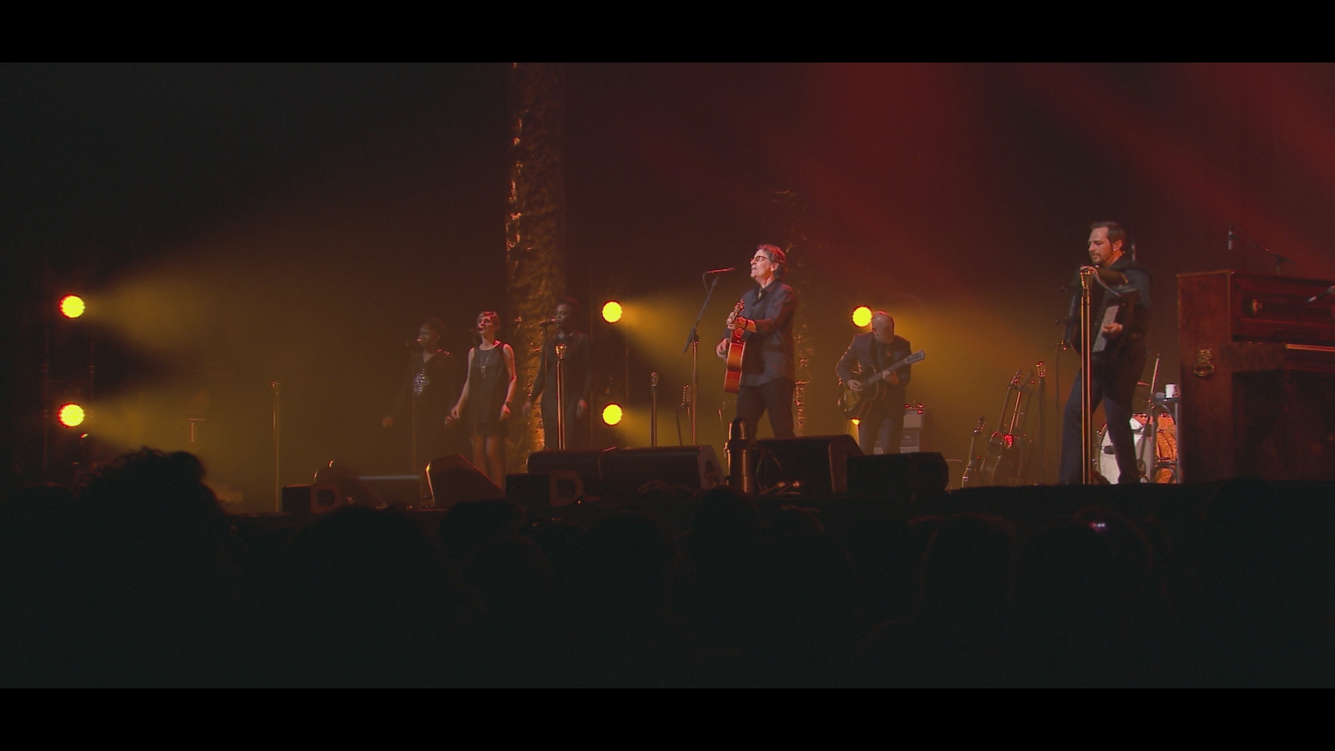 [图]La Corrida (l'In Extremis Tour au Forest National de Bruxelles 2016) (Extrait) -