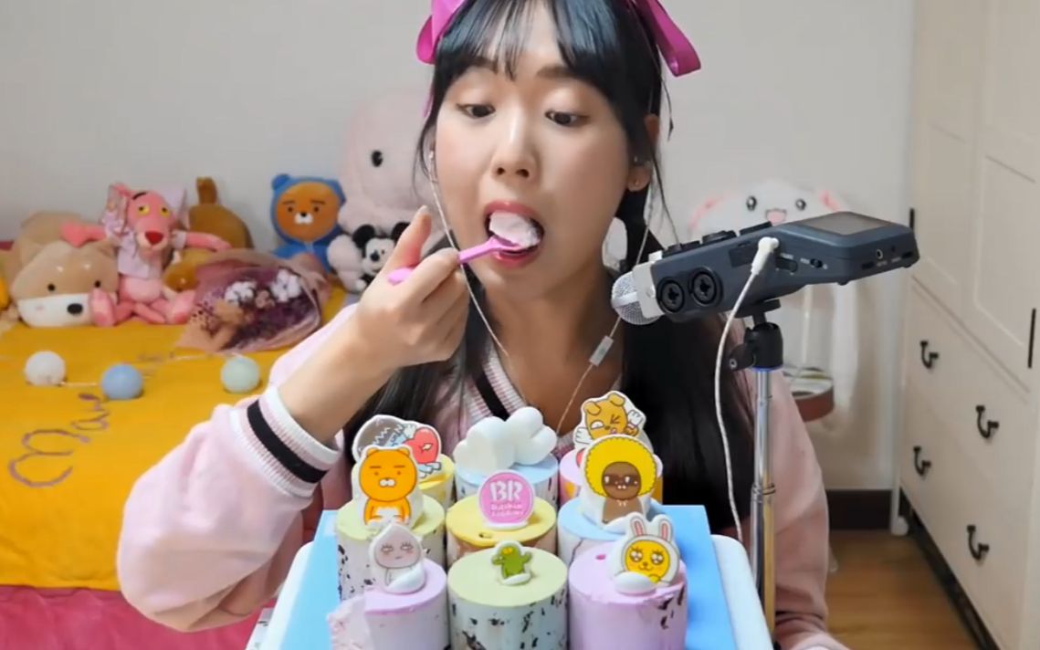 【吃货小妹妹】韩国吃货小妹妹生日吃9种口味的小蛋糕