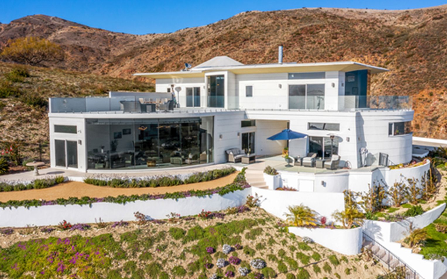 位于加州马里布高处的一座现代海景别墅|5330 horizon dr, malibu, ca