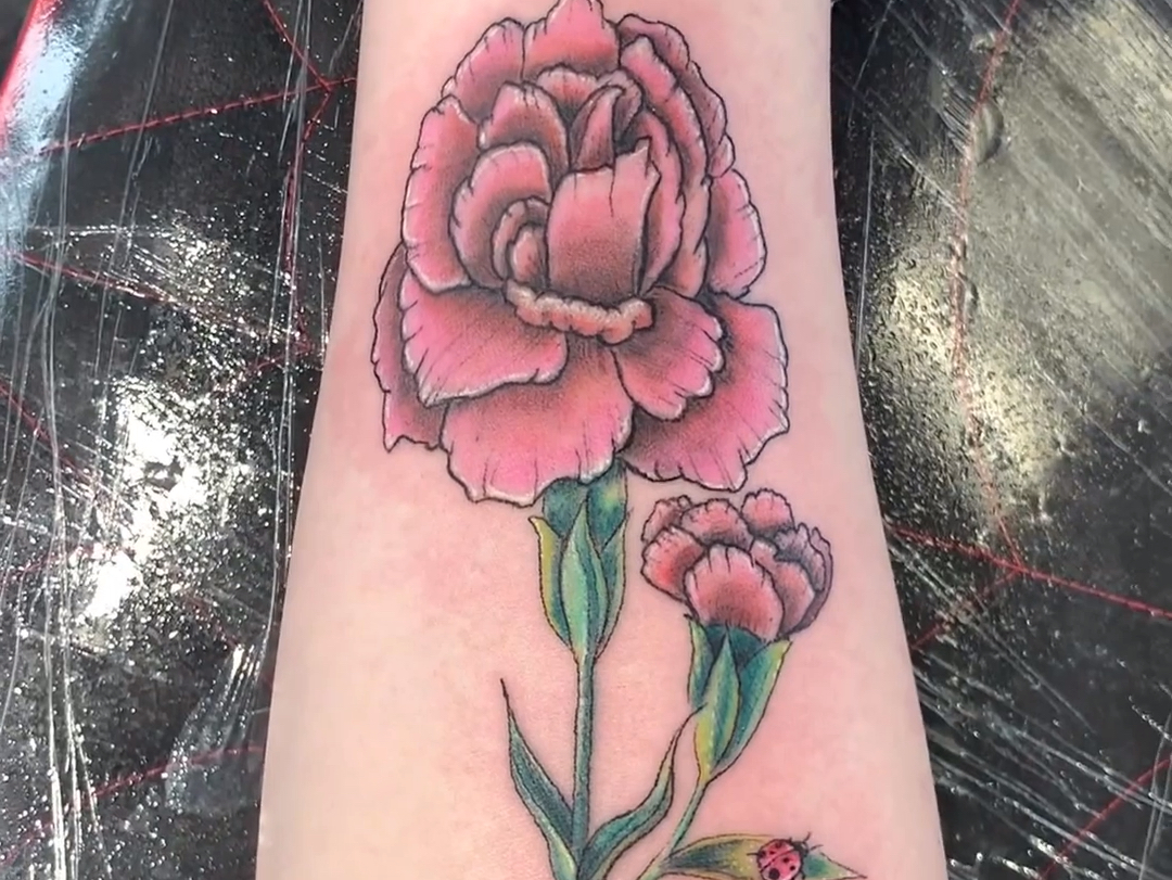 国外著名纹身师:对母亲的爱要时刻铭记#纹身 ##杰艺纹身器材# #纹身师