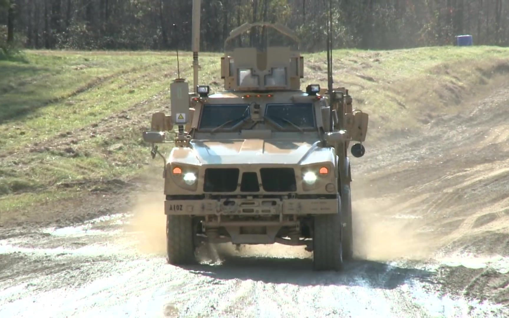 m-atv 防地雷反伏击车 美国防雷车合集_哔哩哔哩_bilibili