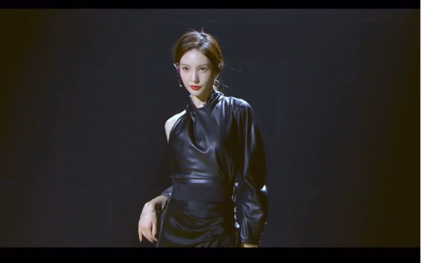 金晨【hello】舞台练习室混剪