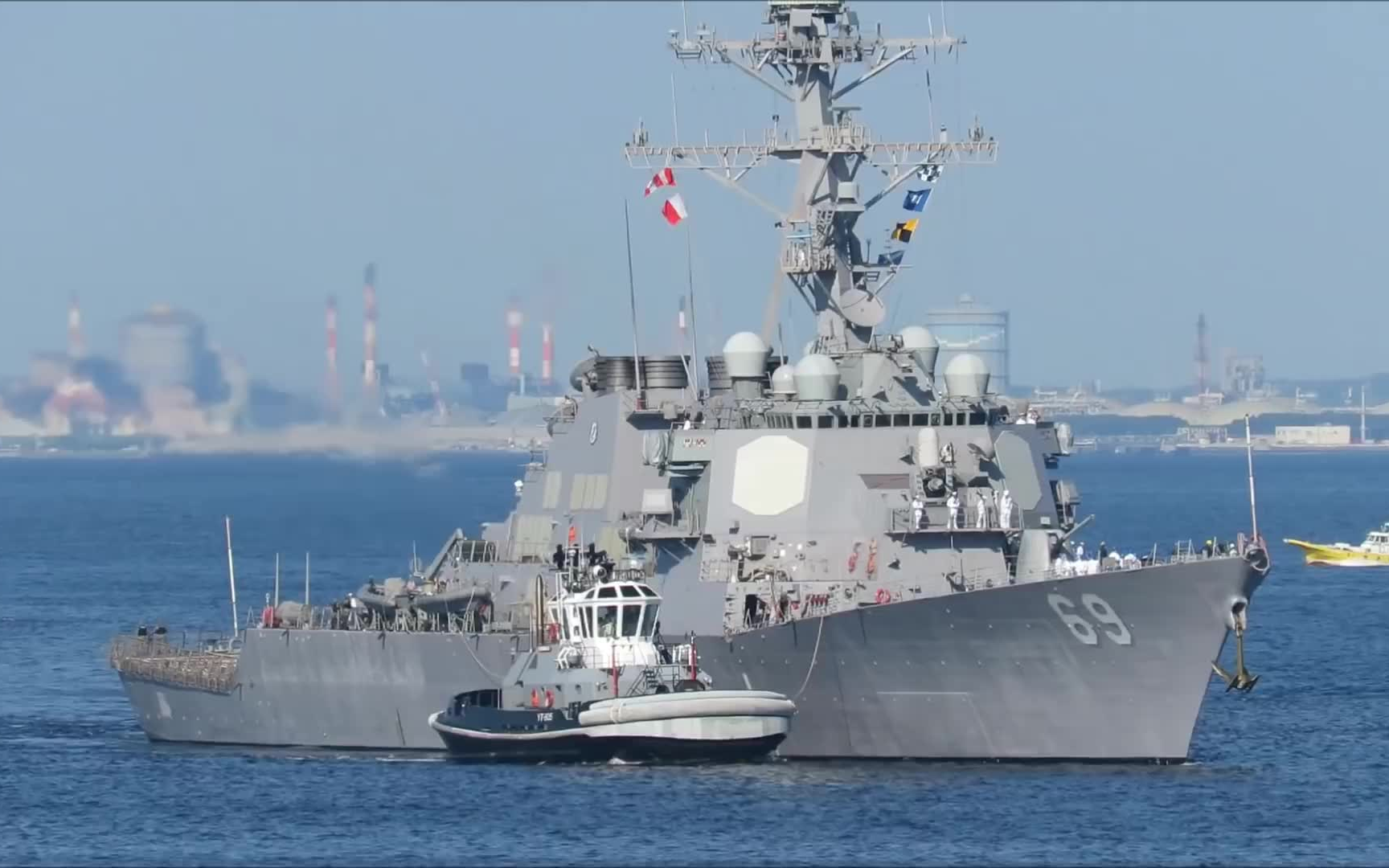 美国海军阿利伯克级驱逐舰flightia型米利厄斯号ddg69横须贺入港20185