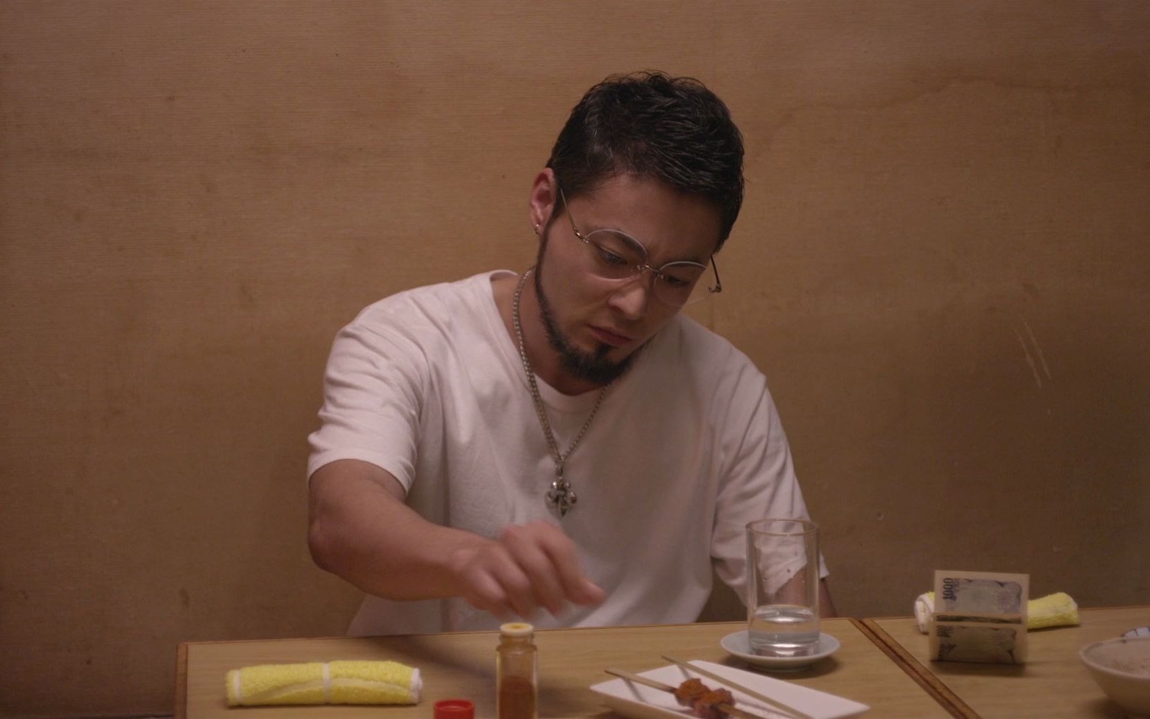 可爱的丑岛君社长吃东西吹泡泡玩水枪合集_哔哩哔哩_bilibili