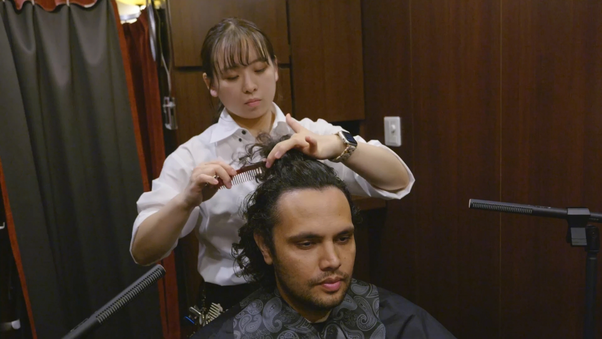 日本小姐洗头修面按摩助眠