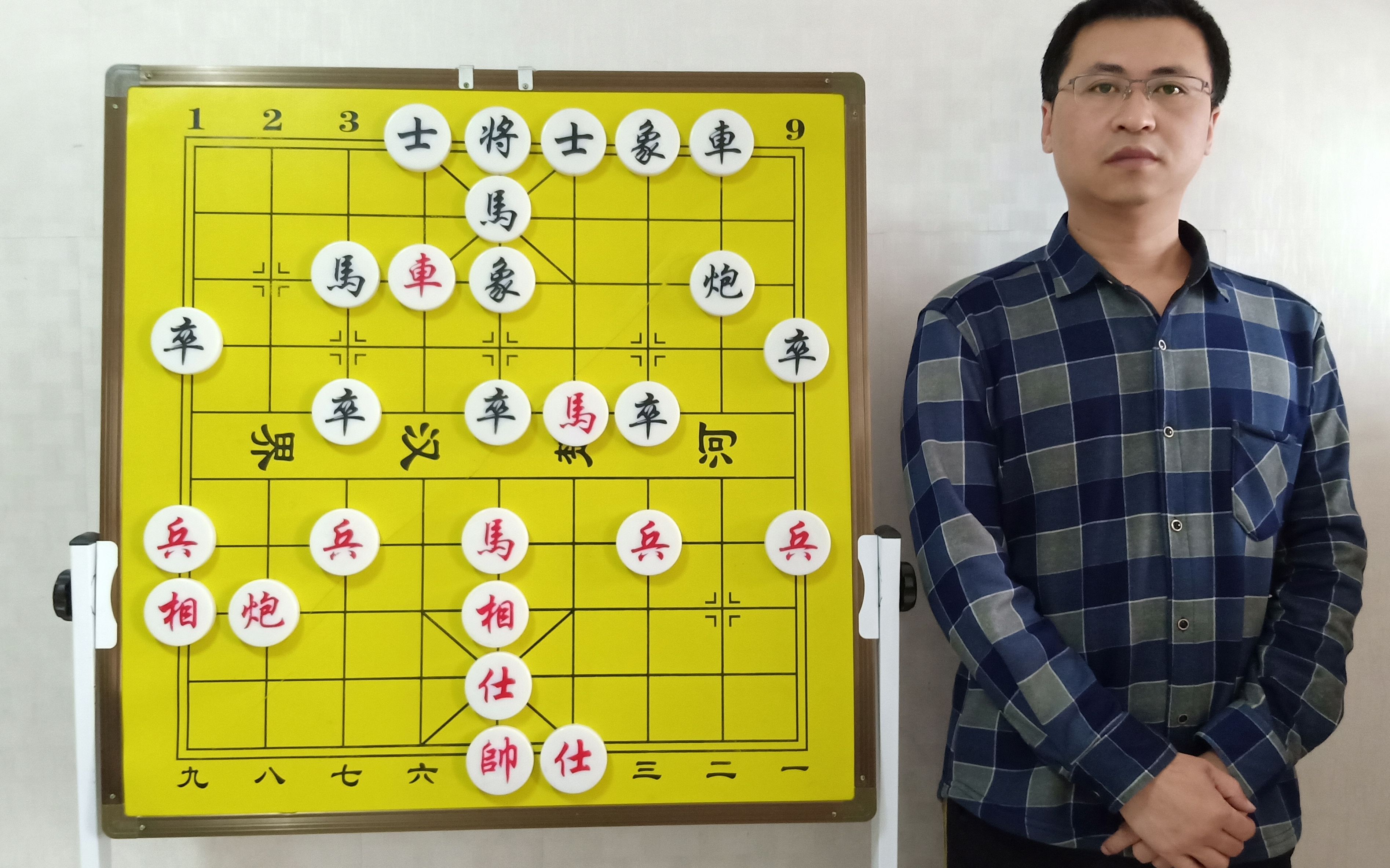 象棋当头炮开局44讲想用好中炮盘头马急进中兵必须会绝学招法对付屏风