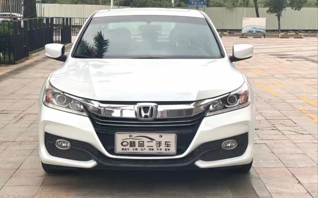 18年4月本田雅阁,16款自动舒适版,2.0l 车况原版看上私聊[勾引]