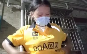 Télécharger la video: 后悔加入美团专送了，单少人多挣不到钱，跑10个小时才挣一百多块