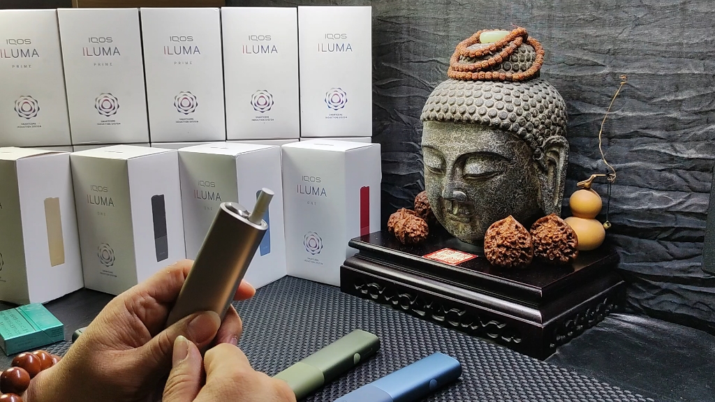 iqos iluma one 六代一体机专业评测!