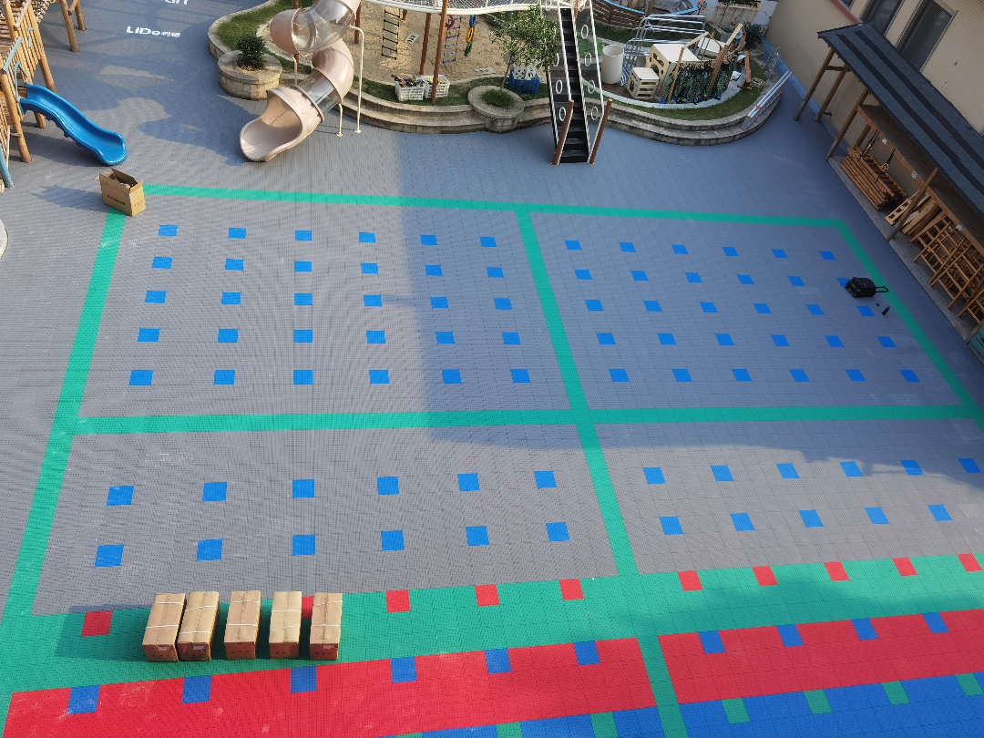 弹性软塑地板 #悬浮地板 #幼儿园室外地板 #幼儿园地面设计 #幼儿园