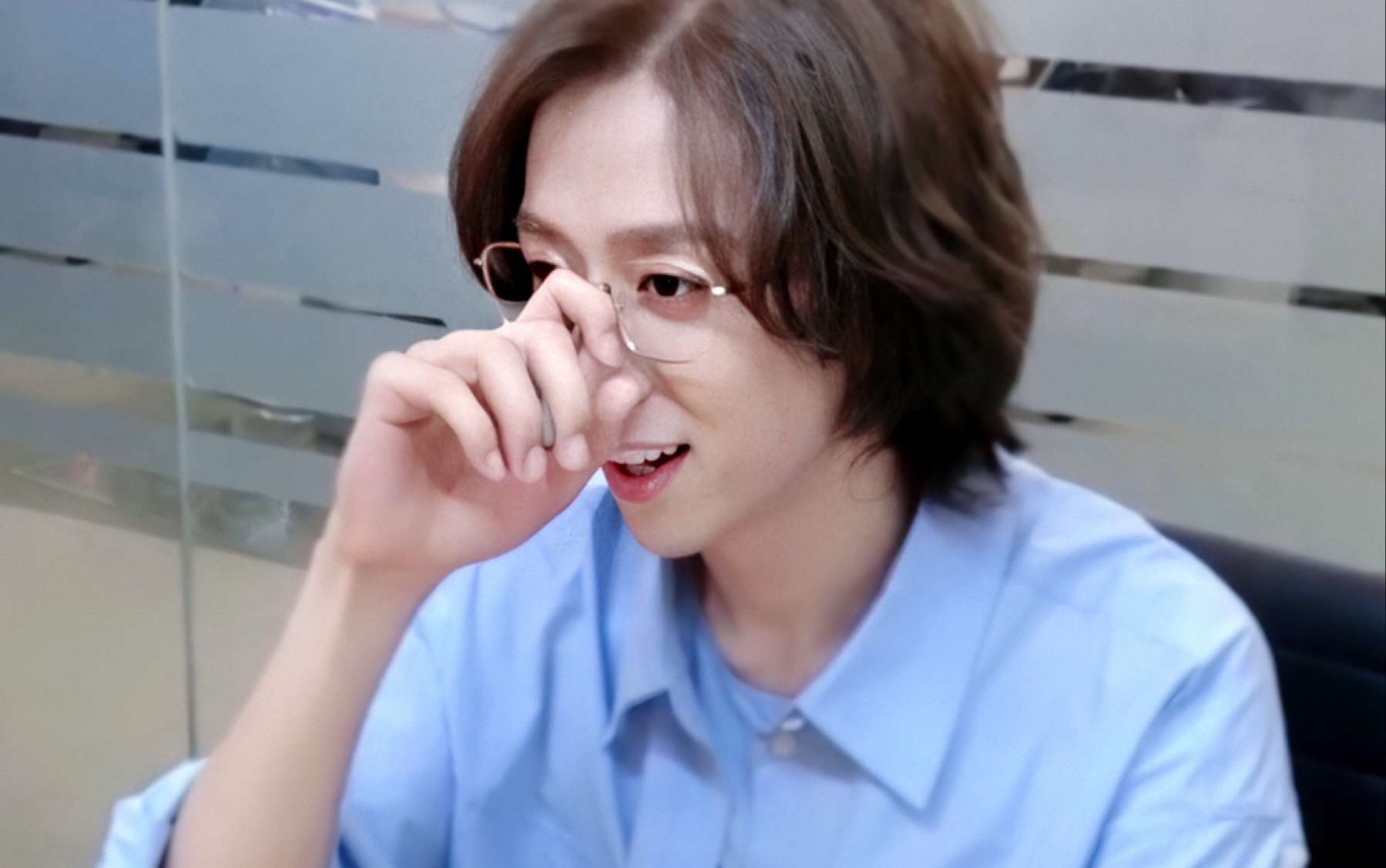 刘畅木法沙新浪扫楼|现场版雨人|唱功在线|害羞要笔|重启