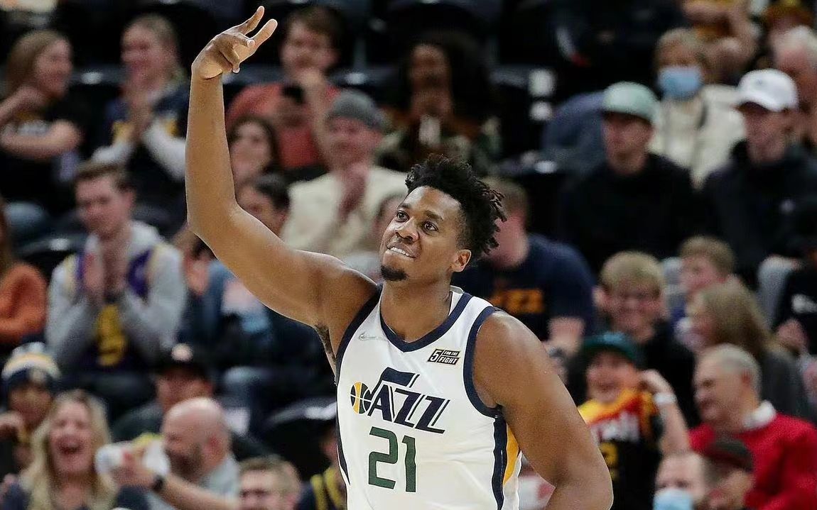 【nba2kol2】性价比极高的现役中锋!哈桑·怀特赛德!