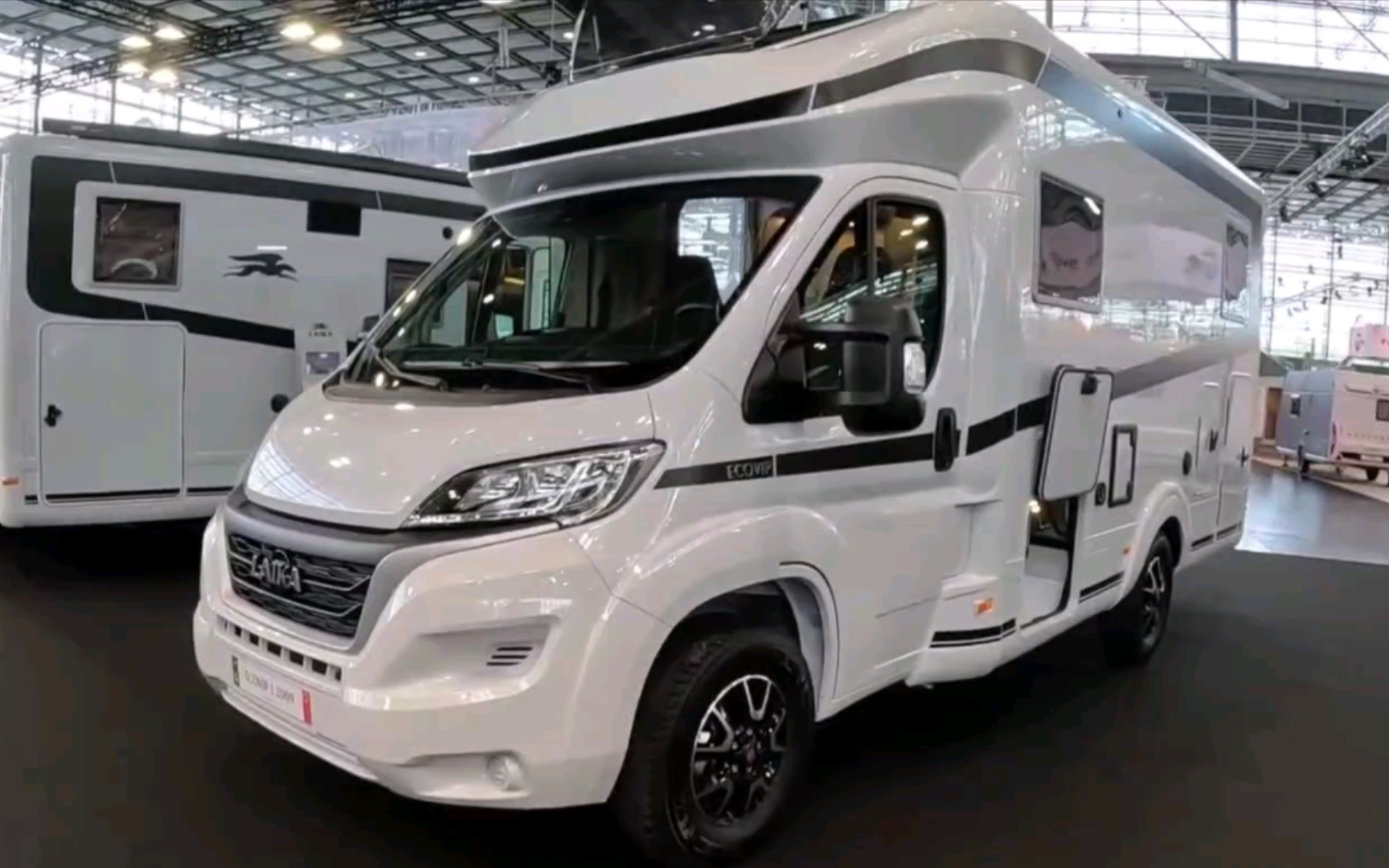 2024款菲亚特莱卡ecovip l2009房车 外观和内饰