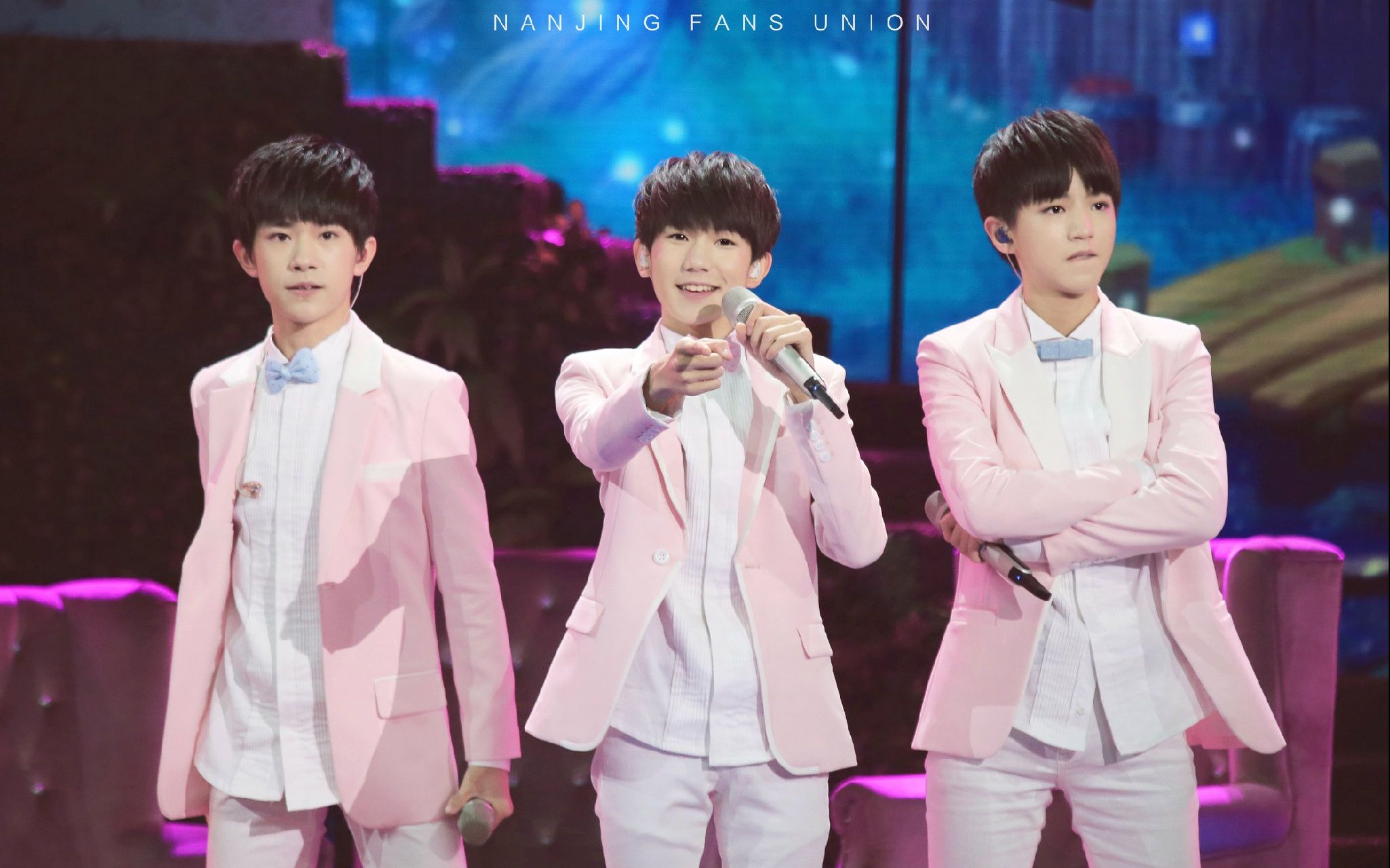 不完美小孩   tfboys (2016湖南卫视元宵喜乐会)