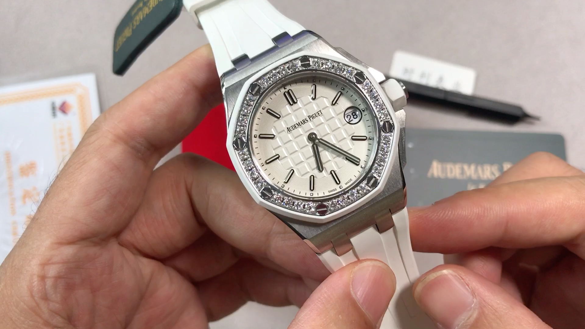 原单爱彼皇家橡树67540真钻石英女表