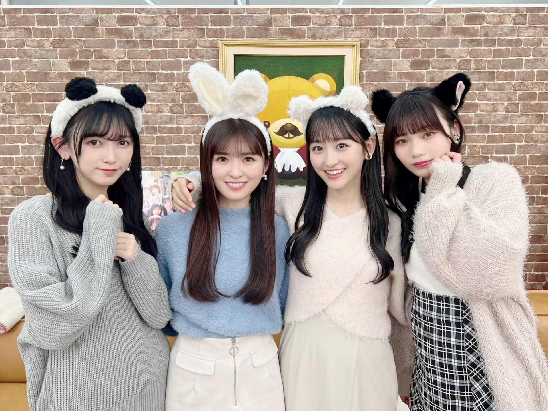 [图]【联合字幕】2023.12.28 SHOWROOM 「乃木坂46 五期生写真集发售纪念」 池田瑛纱 & 一之濑美空 & 小川彩 & 冈本姬奈 中字