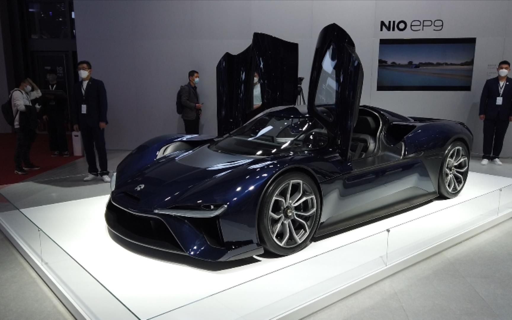 实拍蔚来ep9售价148万美元全球限量10台1360马力27秒破百