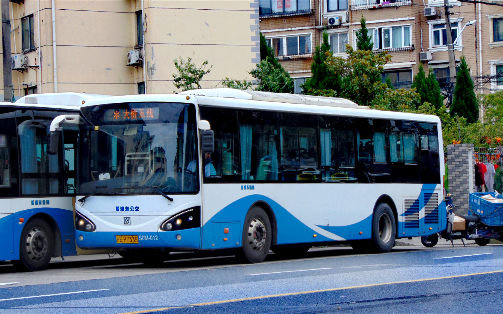 【随意瞎录】上海公交浦东金高大桥五线s0m(申沃 swb6107chg5)运行瞎