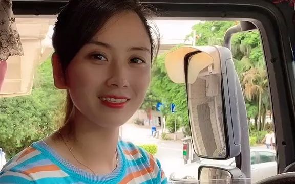 [图]试驾我庆哥的自动档的大货车、开着就是舒服、努力加油啥时候自己也能开上一辆！记录卡车生活 热门 卡车