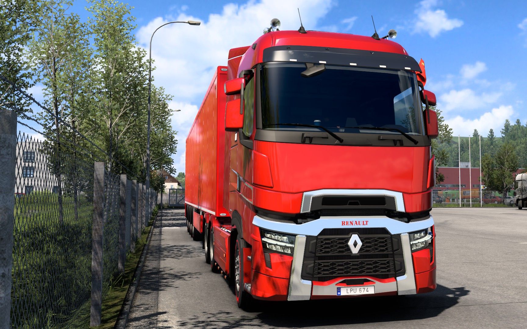 《欧洲卡车模拟2》驾驶最新款的雷诺t改装包,运送一车的罐装猪肉