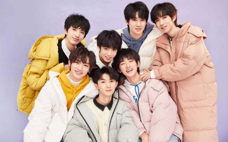 号外号外00后舞担带着哥哥弟弟熟悉女团舞动作宋亚轩刘耀文练习女团舞