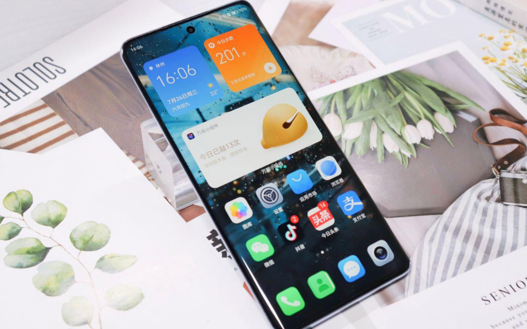 荣耀x60露面,6.81英寸曲面屏 6000mah大电池,预计1599元起