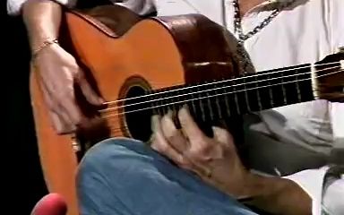 [图]一代弗拉门戈吉他大师Paco de Lucia - Entre dos Aguas