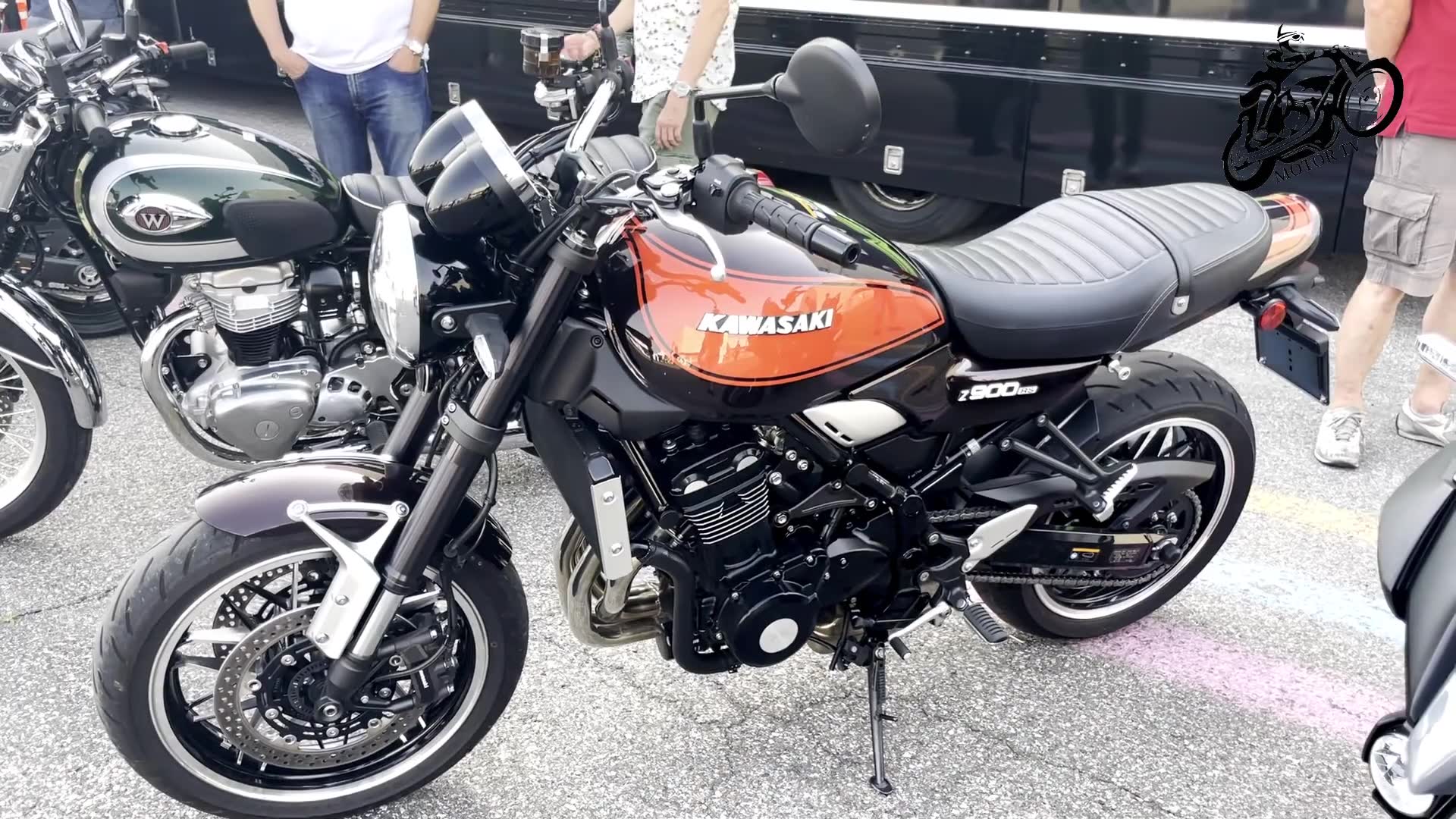 2021年最畅销的15款复古-经典摩托车_哔哩哔哩_bilibili