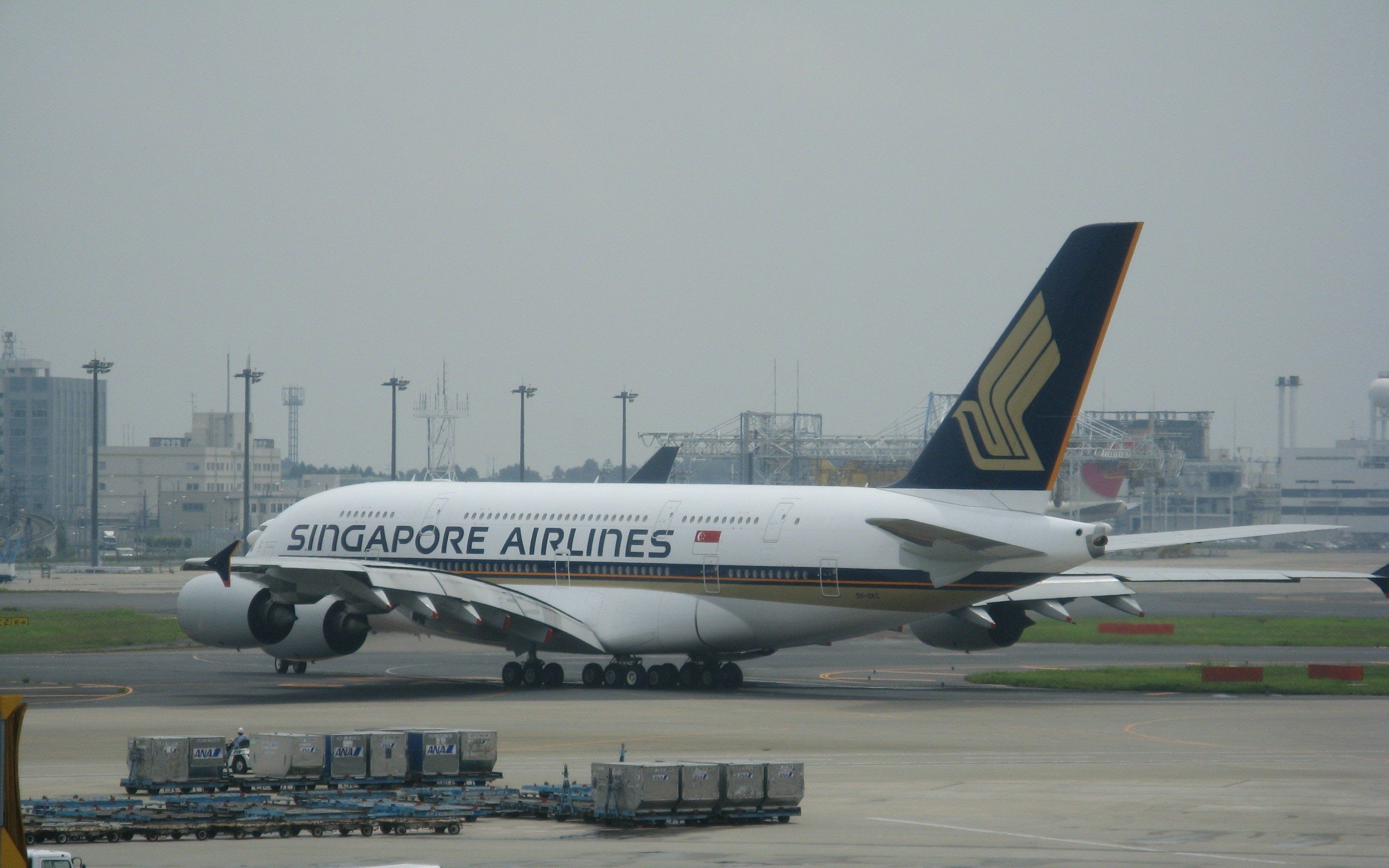 【新航 a380】想了解全世界最佳的新加坡航空 a380 上供应的美食餐点