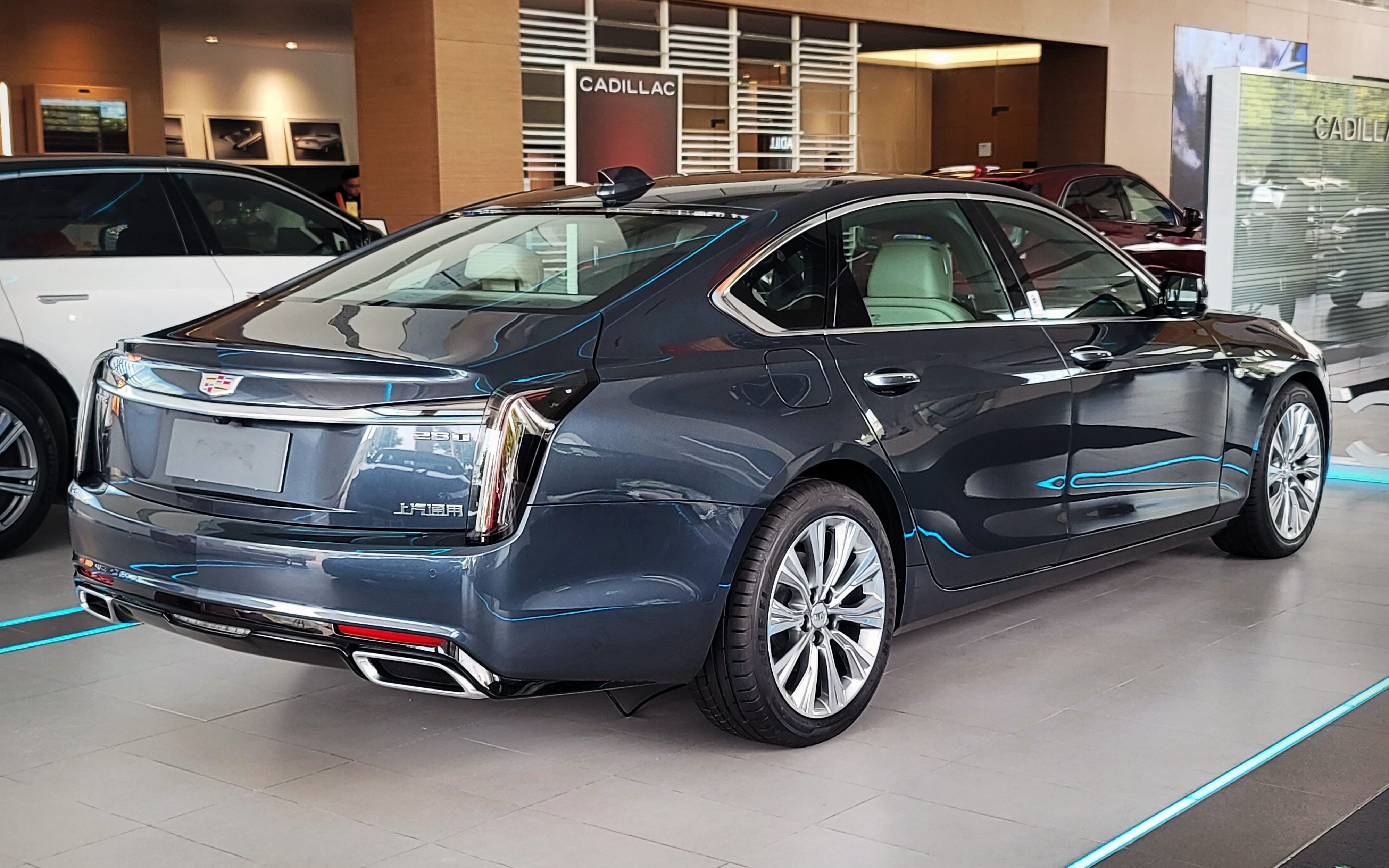 上市就降5万!全新凯迪拉克ct6到店,配33英寸屏 这还看啥3系c呢