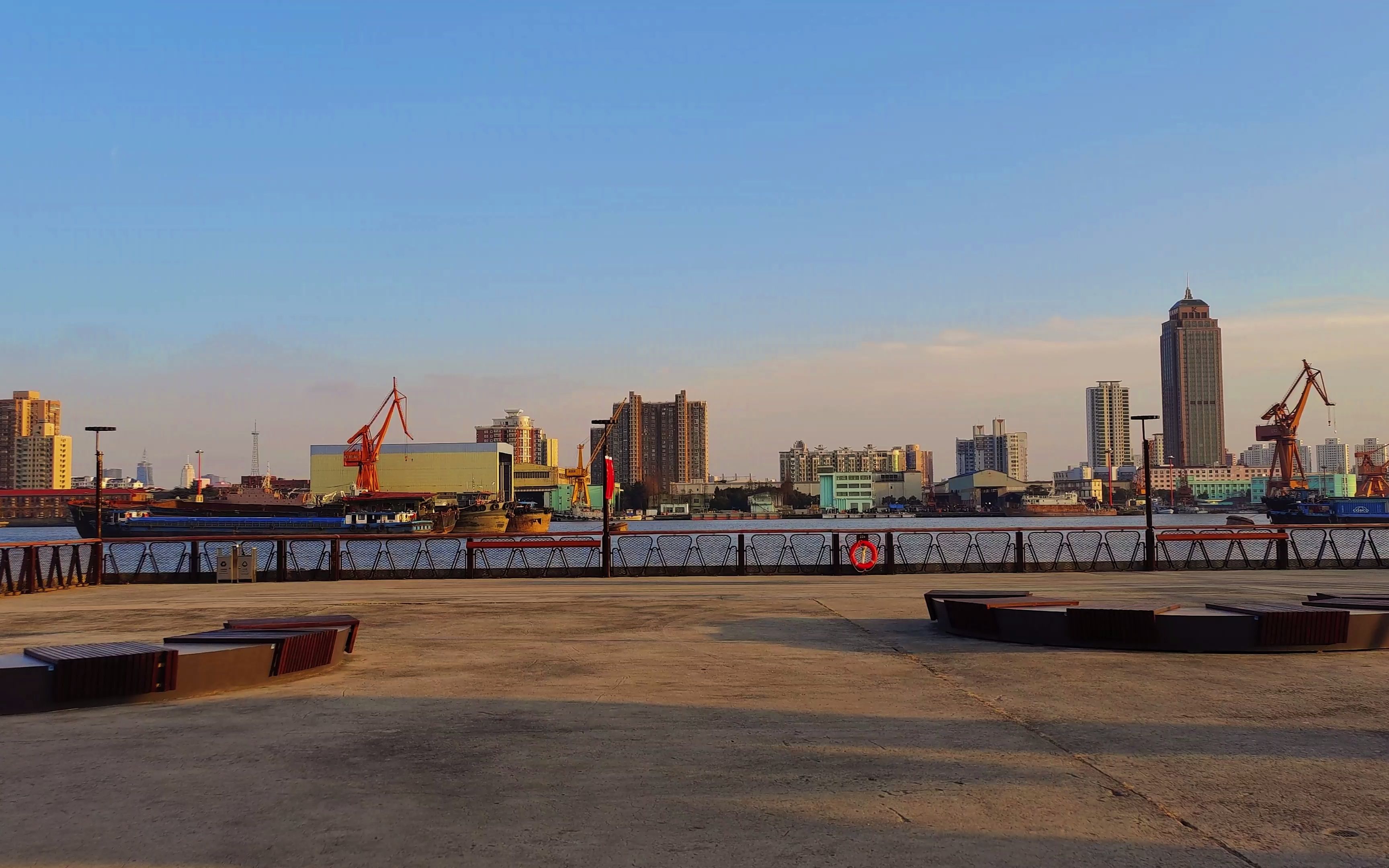 [图]杨浦大桥-杨树浦电厂滨江步道