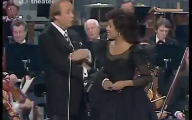 [图]Kathleen Battle & Renee Kollo sing Lippen schweigen (1984)