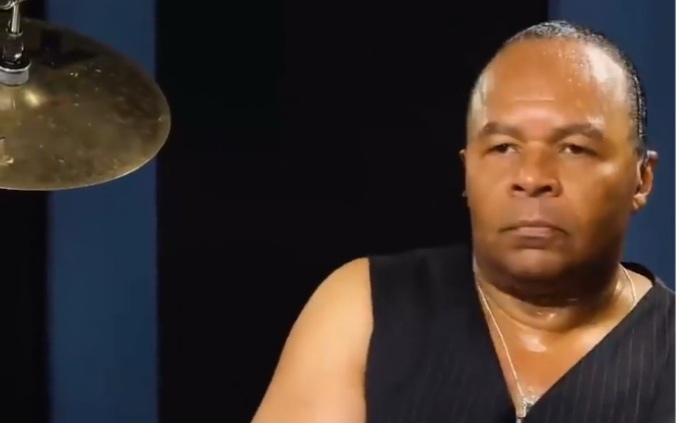 迈大宝鼓手jonathanmoffett片段workindaynight