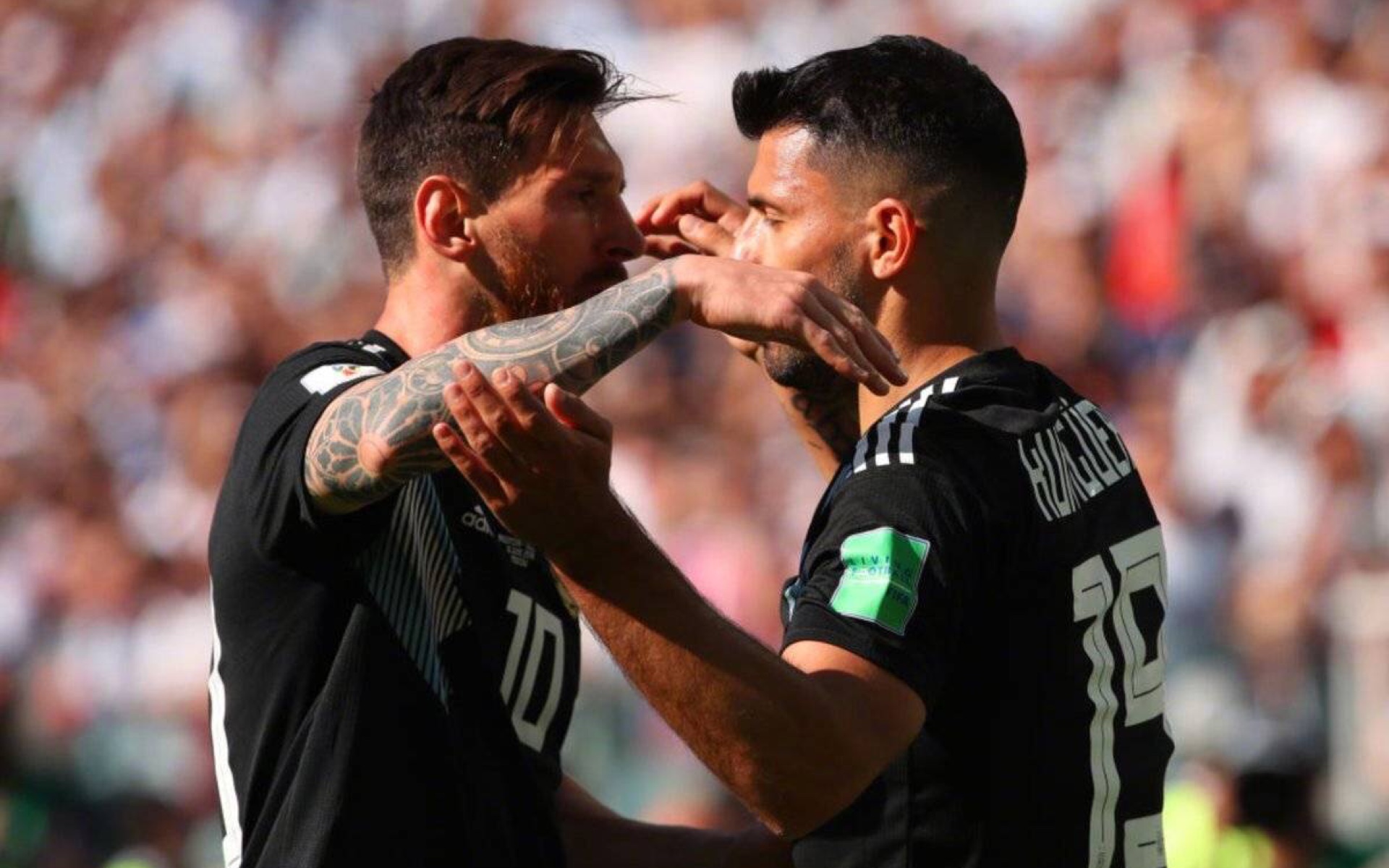 messi〗its consuming me【玫瑰向(梅西×阿圭罗)】_哔哩哔哩 (゜