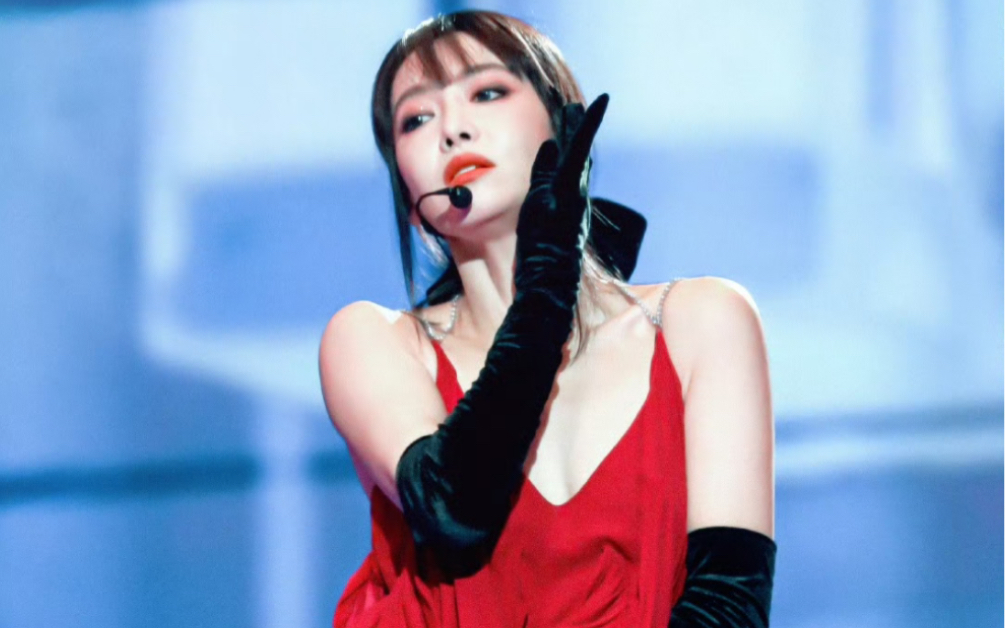 宋茜|victoria 一袭红裙长发 燃烧屋顶着火