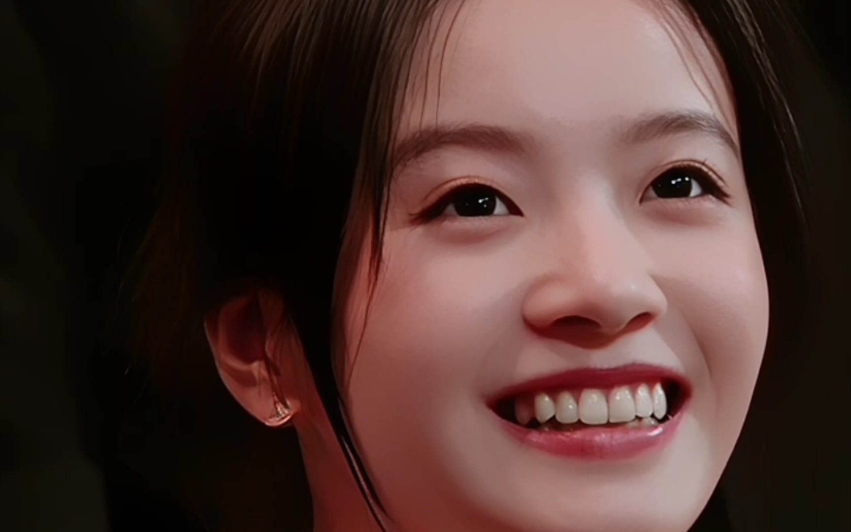 李庚希这个笑容温暖你了吗