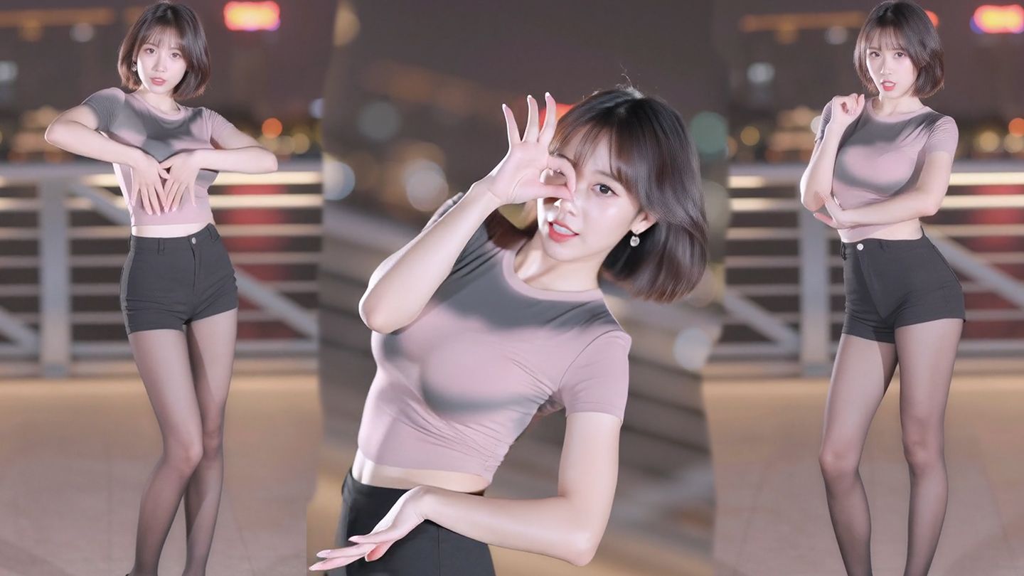 HOTPINK竖屏吮指舞