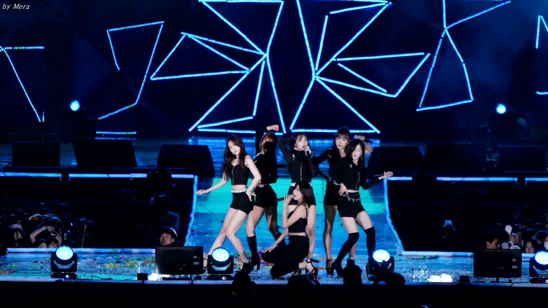 apink170915家族演唱会舞台饭拍合集11p