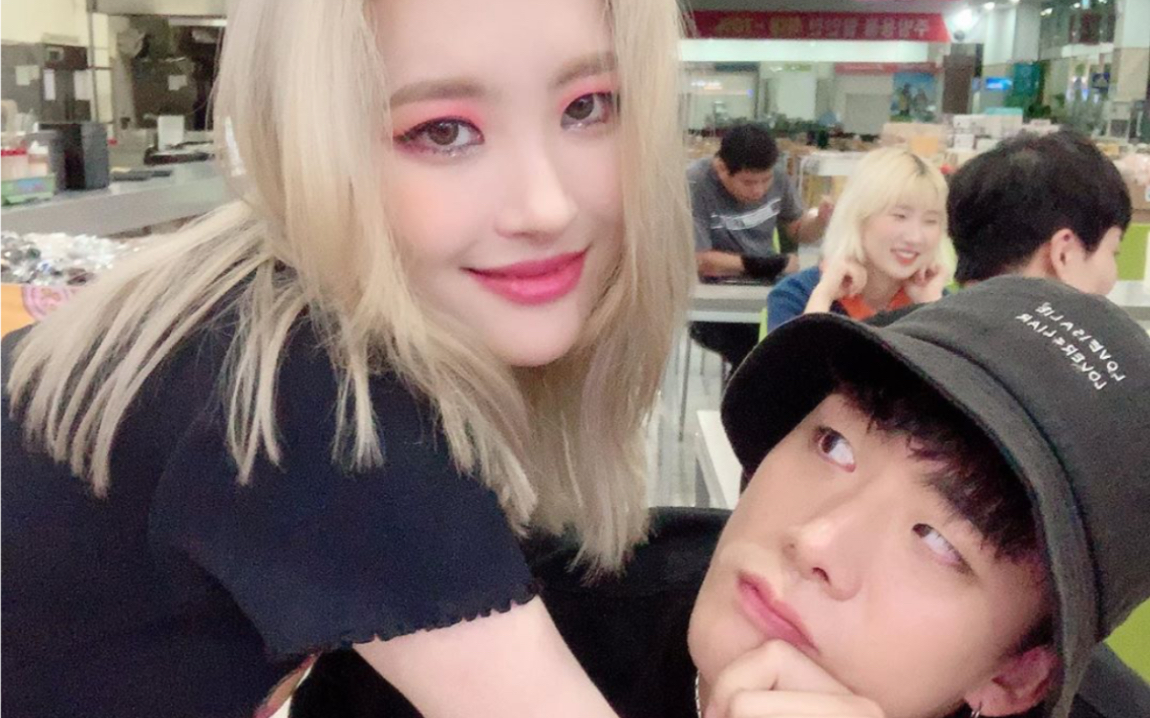 【巧克力牛奶cp 】巧克力又发新合照啦!还不进来嗑糖吗?