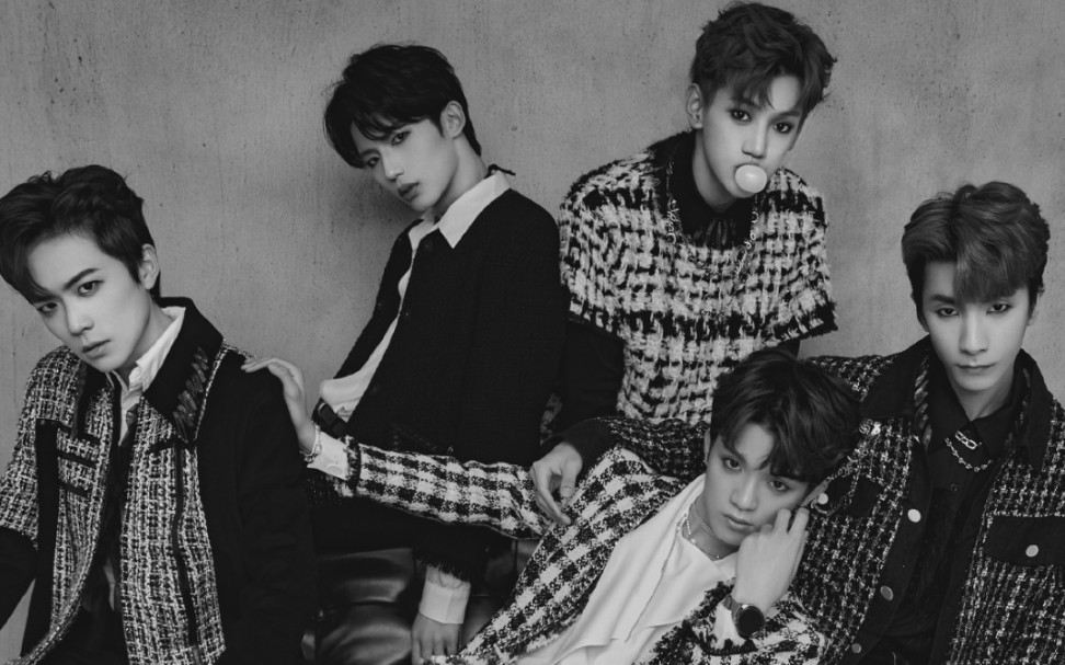 青你二公a组表演exohistory舞台