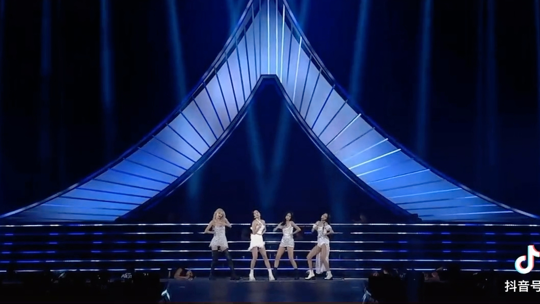 blackpink舞台.