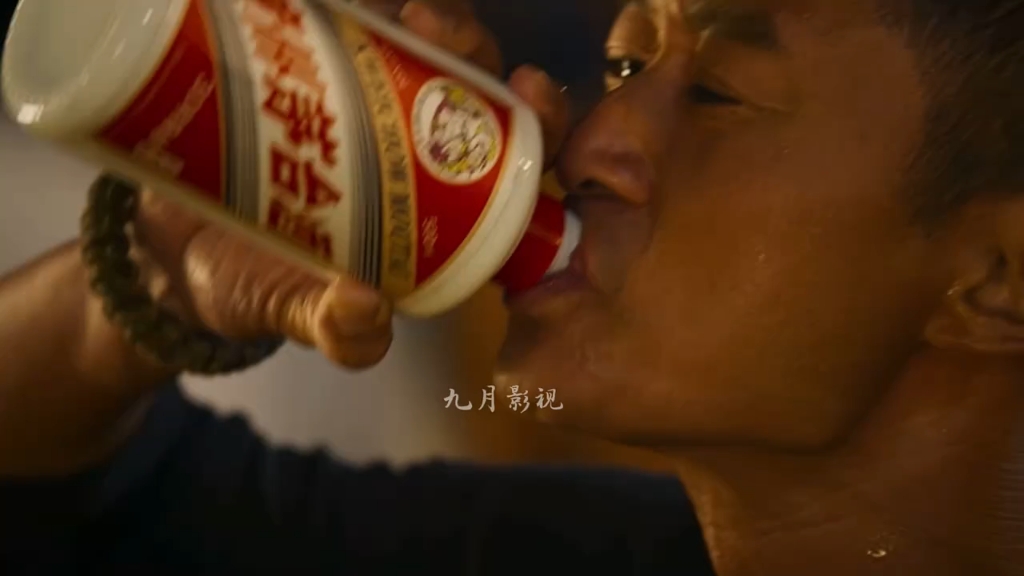 吴京这一脚 直接踢出了50亿的票房! "特种兵 "