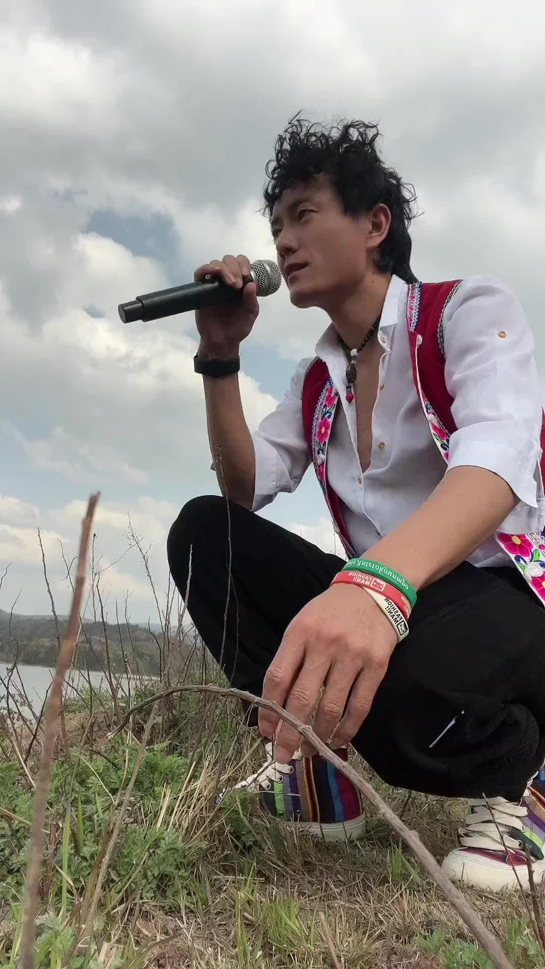 阿哥阿妹阿哥阿妹咪依鲁江云南小伙楚雄网红真人真唱